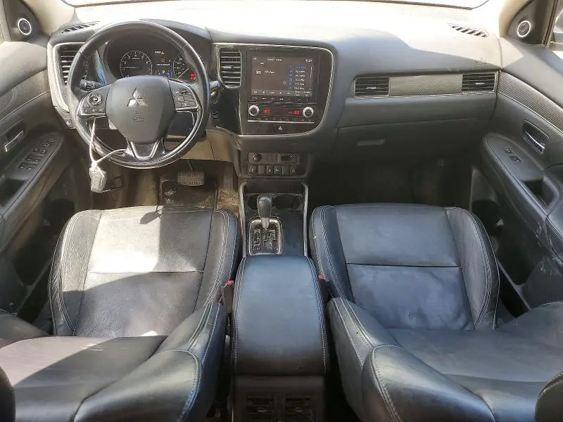 2020 MITSUBISHI OUTLANDER ES  