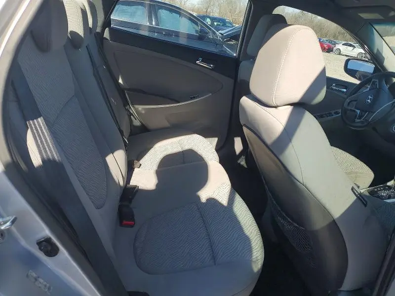 2013 HYUNDAI ACCENT GLS  