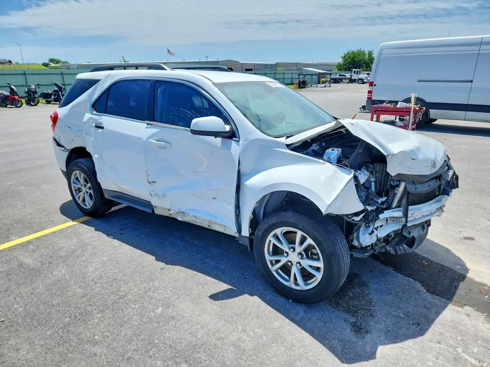2016 CHEVROLET EQUINOX LT  