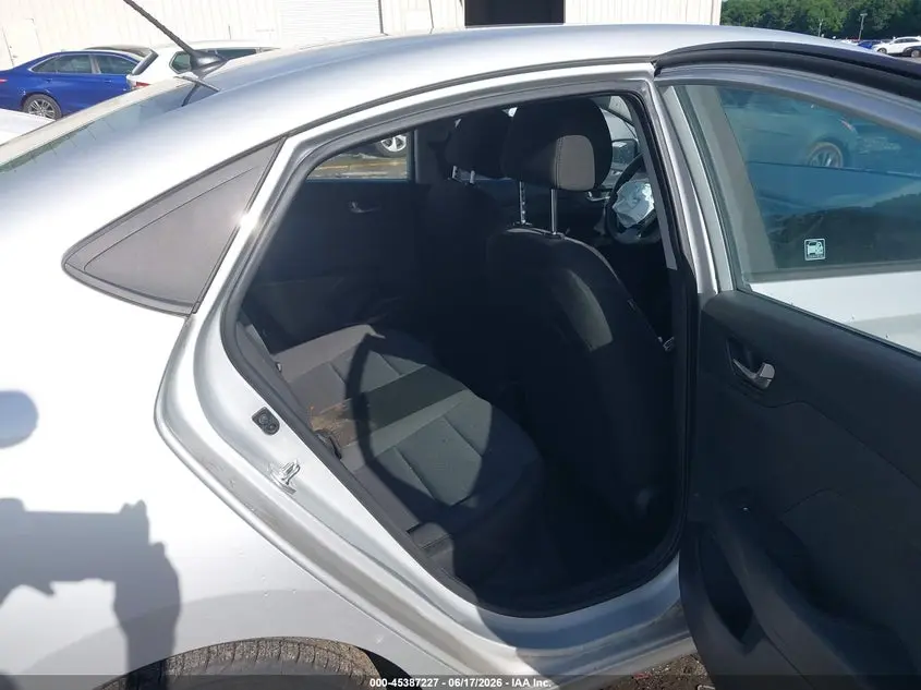 2019 HYUNDAI ACCENT SE