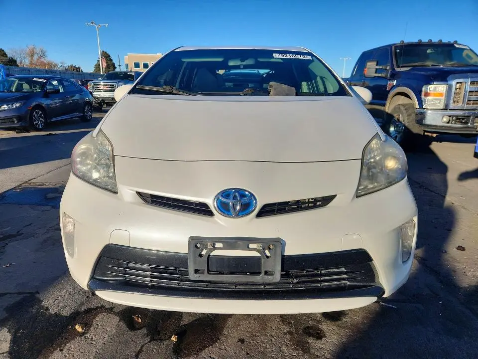 2013 TOYOTA PRIUS TWO  
