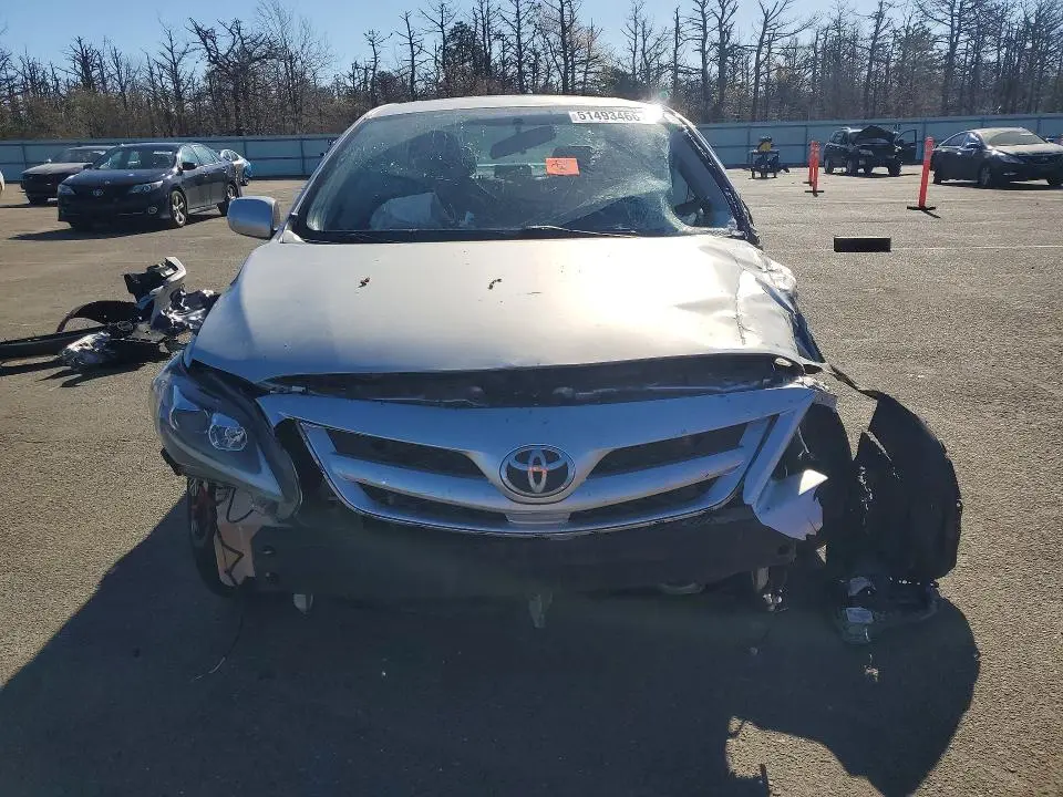 2013 TOYOTA COROLLA S  