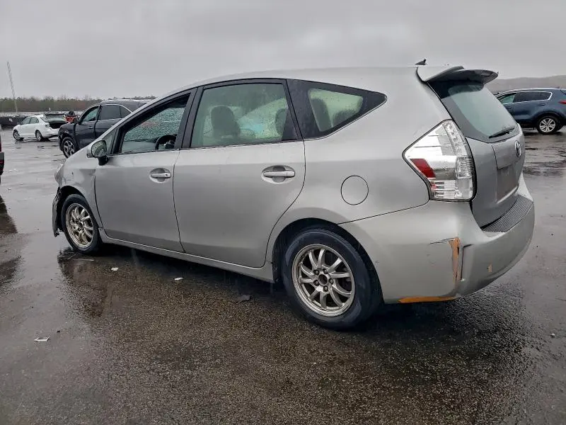 2012 TOYOTA PRIUS V   
