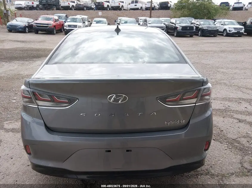 2018 HYUNDAI SONATA HYBRID SE