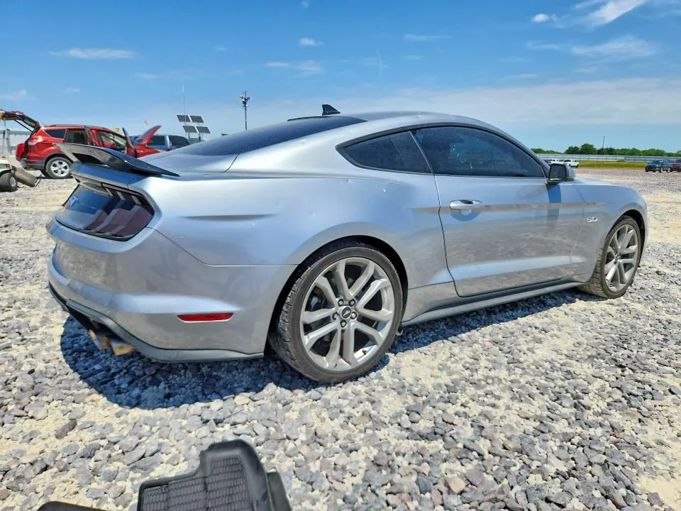 2021 FORD MUSTANG GT  