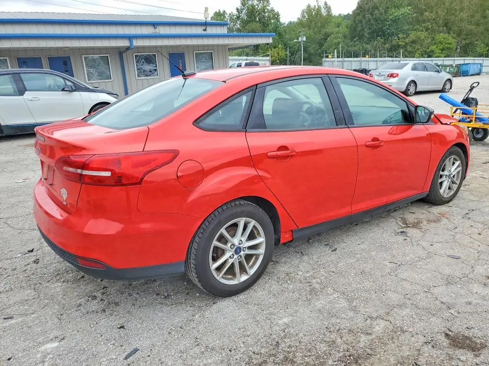 2016 FORD FOCUS SE  
