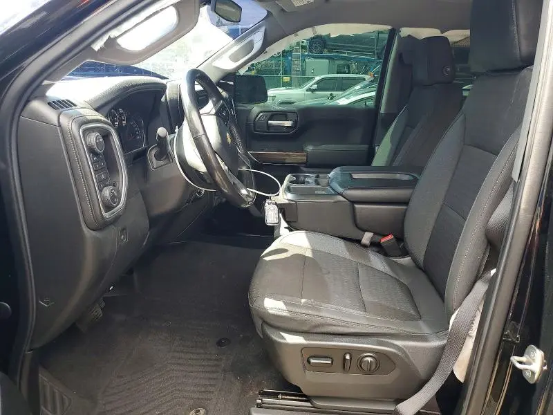 2020 CHEVROLET SILVERADO K1500 LT  