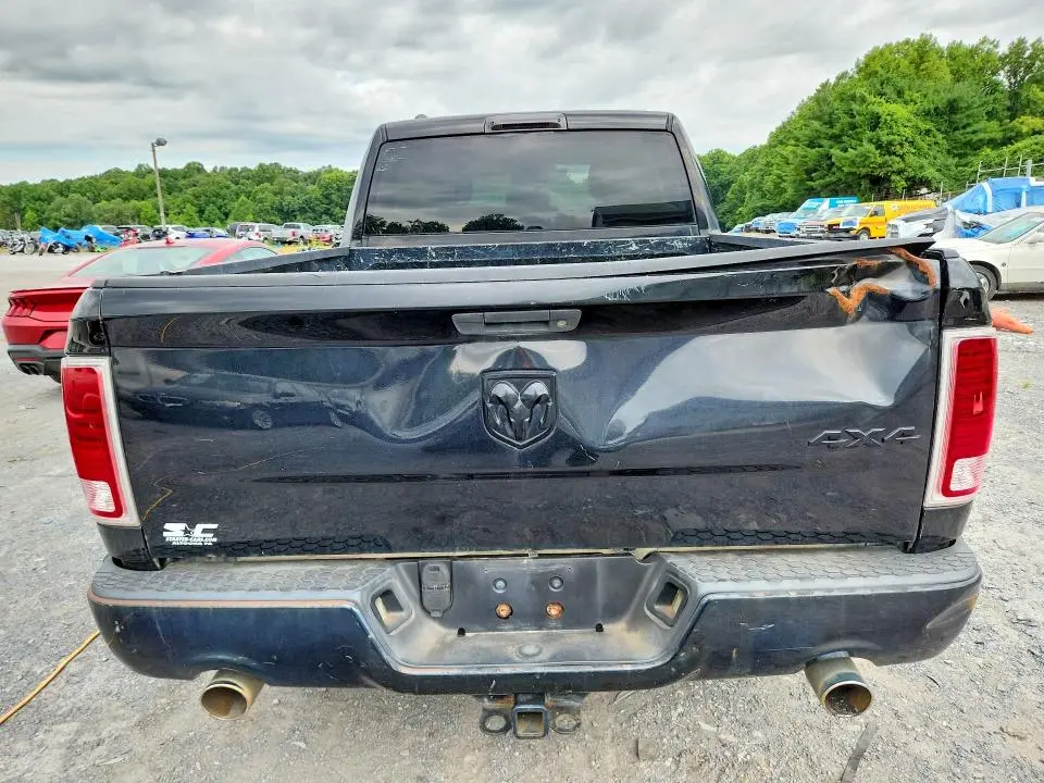2013 RAM 1500 ST  