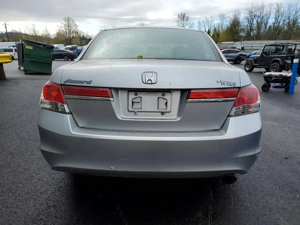 2012 HONDA ACCORD LX  