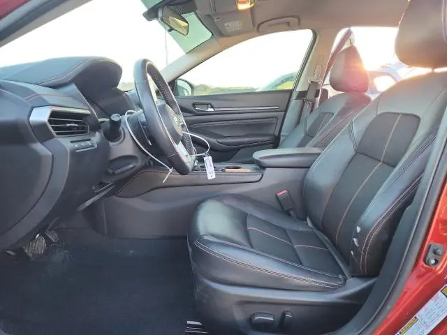 2022 NISSAN ALTIMA SR  