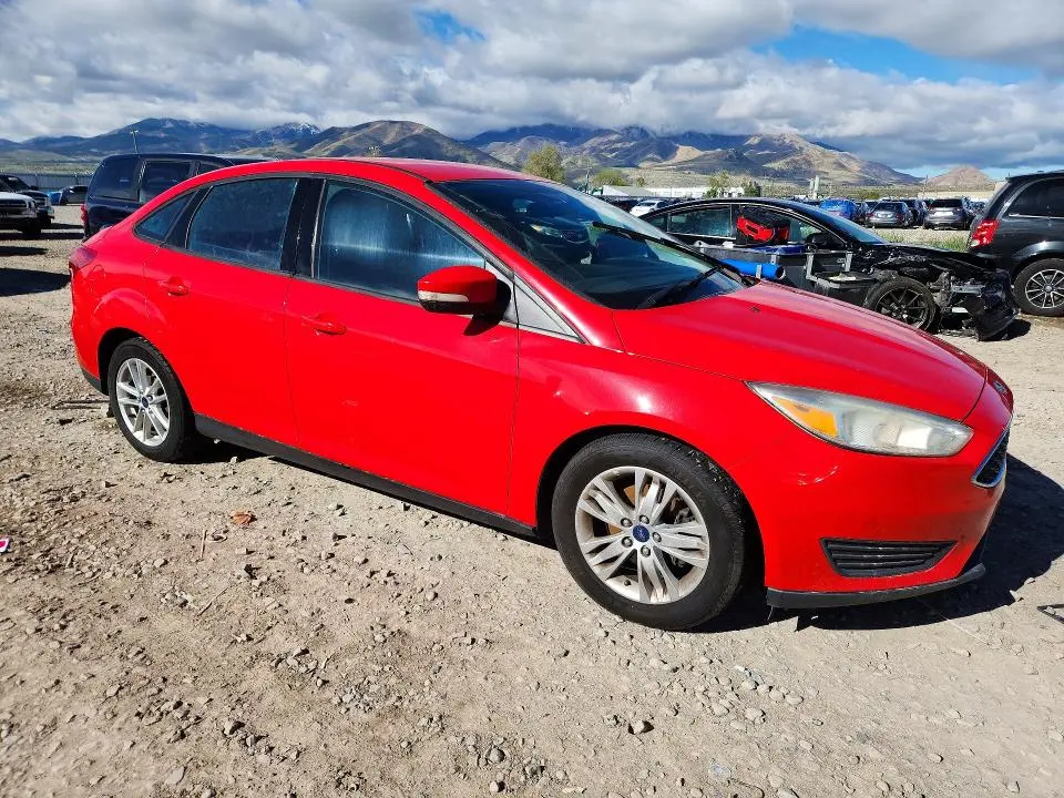 2016 FORD FOCUS SE  