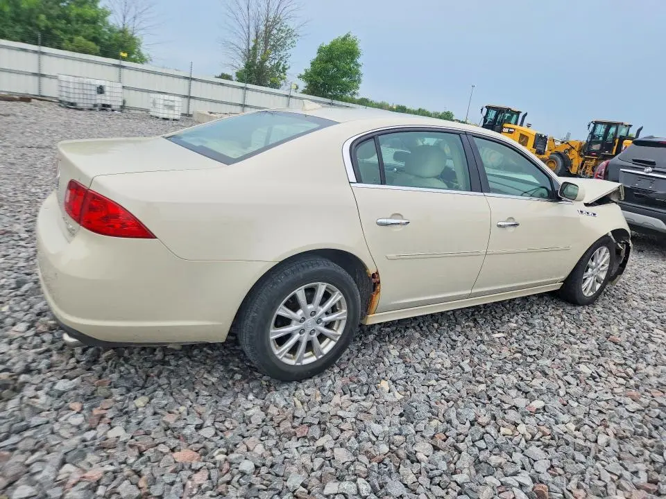 2010 BUICK LUCERNE CX  