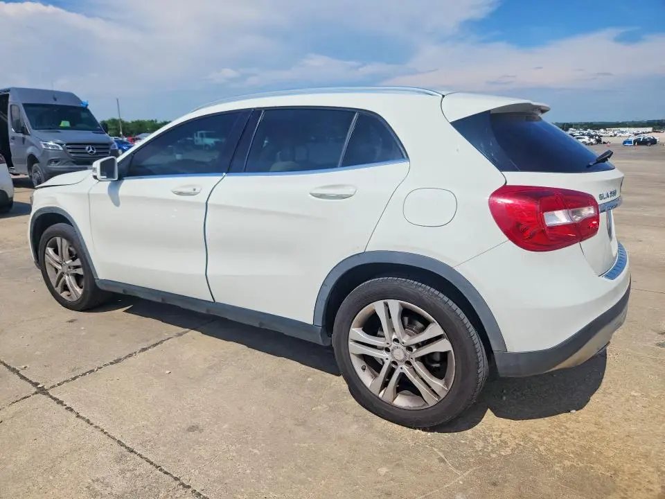 2016 MERCEDES-BENZ GLA 250  
