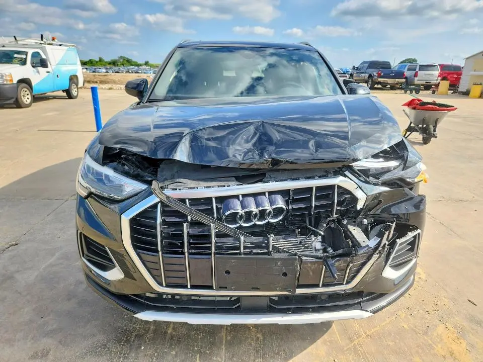 2022 AUDI Q3 PREMIUM 40  