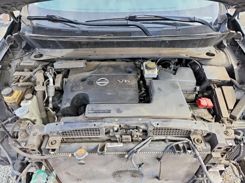 2016 NISSAN PATHFINDER SV  
