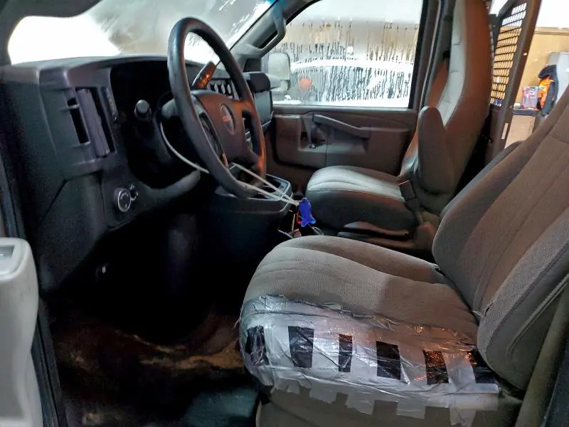 2016 GMC SAVANA G2500  