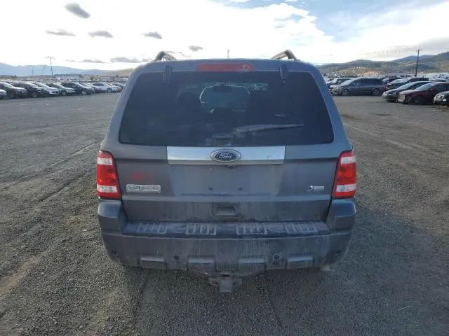 2011 FORD ESCAPE LIMITED  