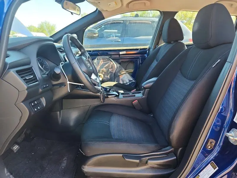 2022 NISSAN LEAF SV  