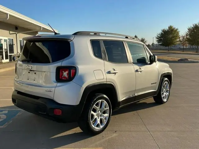 2017 JEEP RENEGADE LATITUDE  
