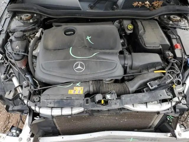 2019 MERCEDES-BENZ CLA 250 4MATIC  