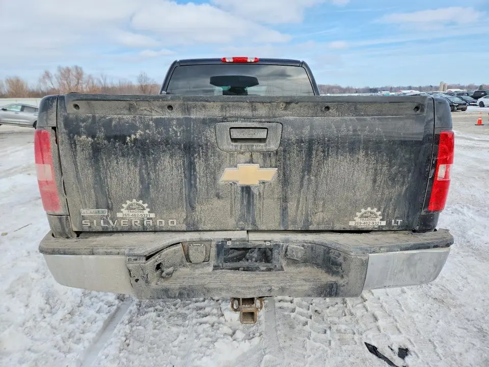 2011 CHEVROLET SILVERADO K1500 LT  