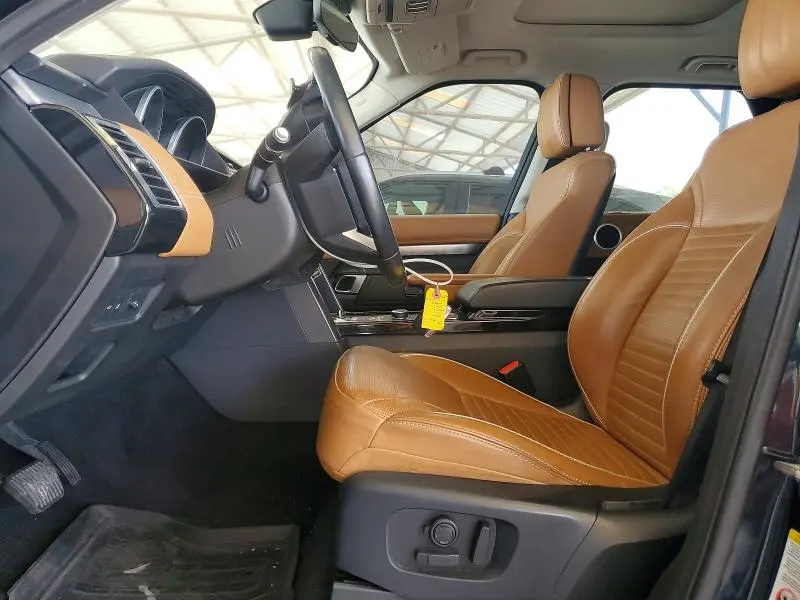 2017 LAND ROVER DISCOVERY FIRST EDITION  