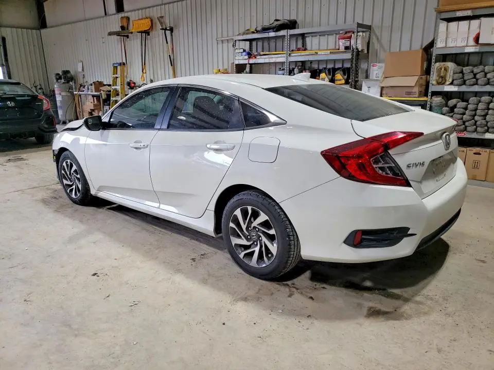 2017 HONDA CIVIC EX  
