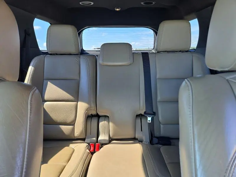 2011 FORD EXPLORER XLT  
