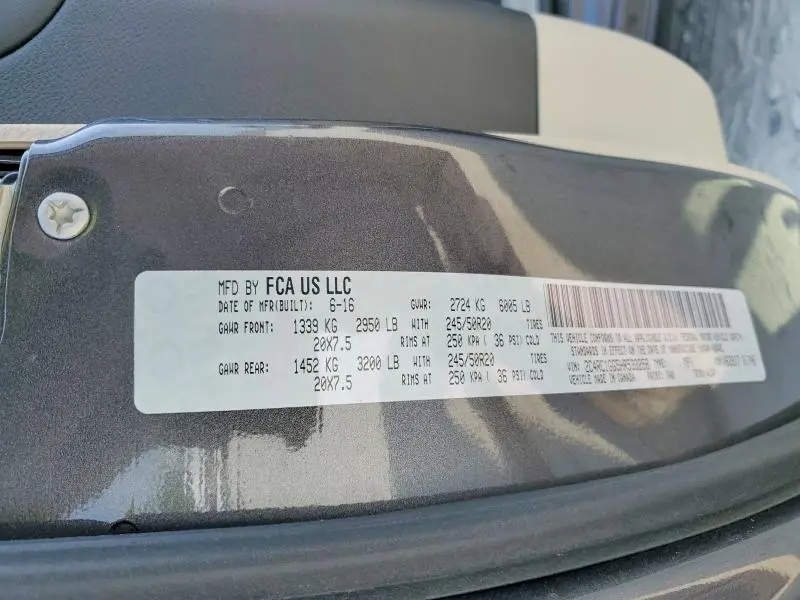 2017 CHRYSLER PACIFICA LIMITED  