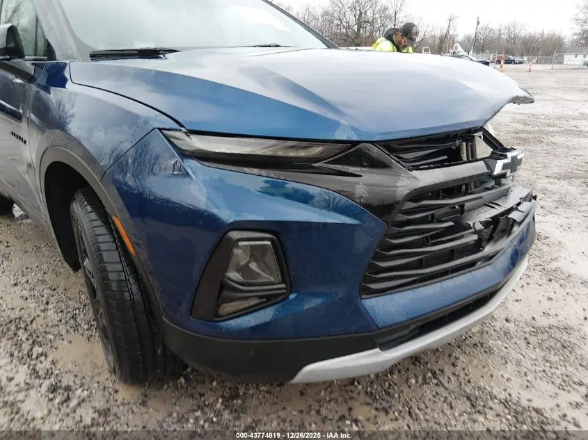 2022 CHEVROLET BLAZER AWD 2LT