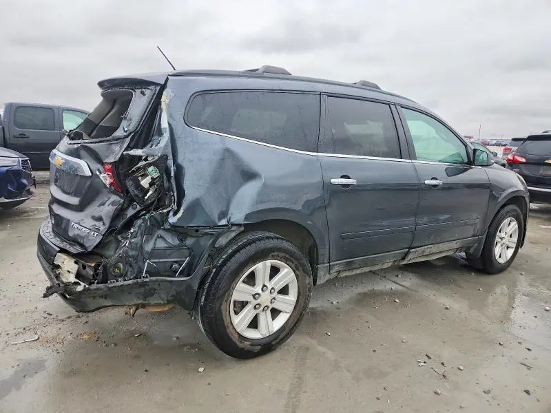 2014 CHEVROLET TRAVERSE LT  