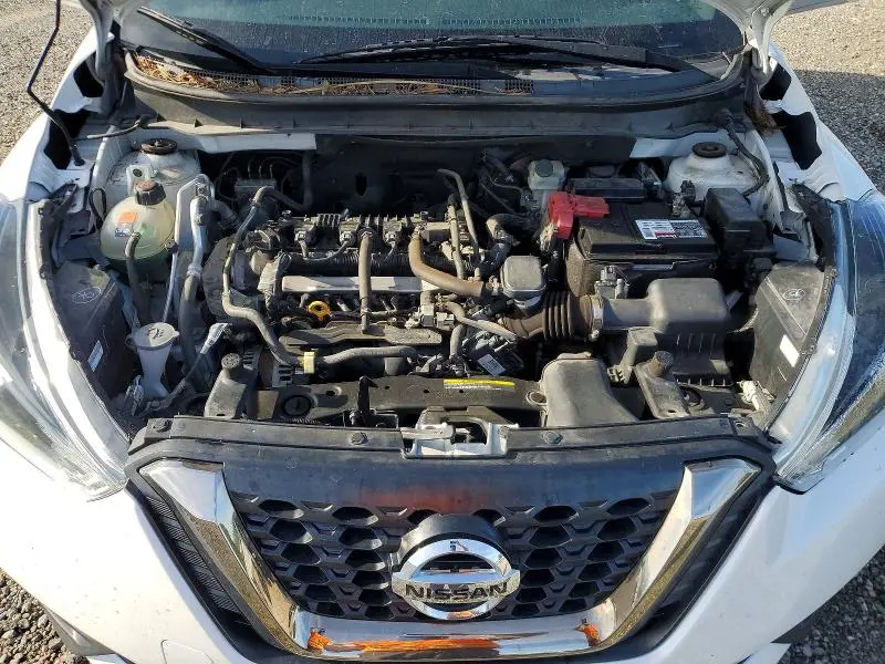 2019 NISSAN KICKS SR  