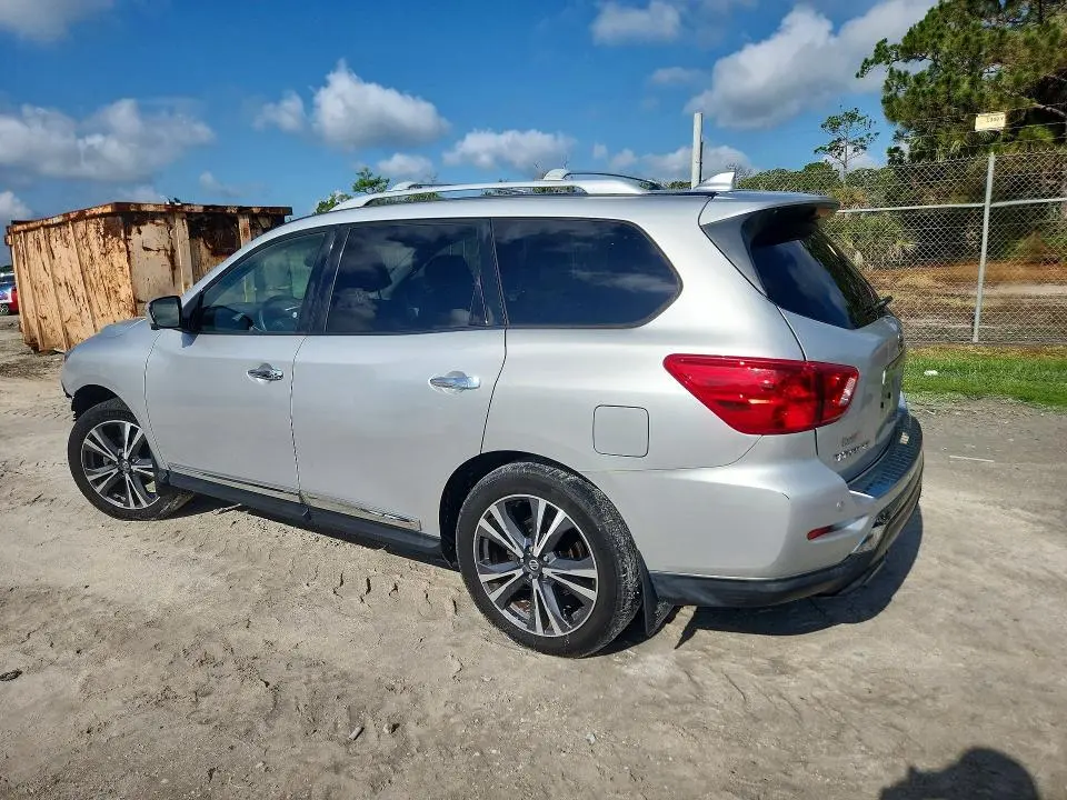 2020 NISSAN PATHFINDER PLATINUM  