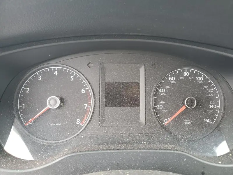 2011 VOLKSWAGEN JETTA SEL