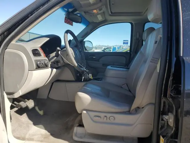 2013 GMC YUKON XL K1500 SLT  