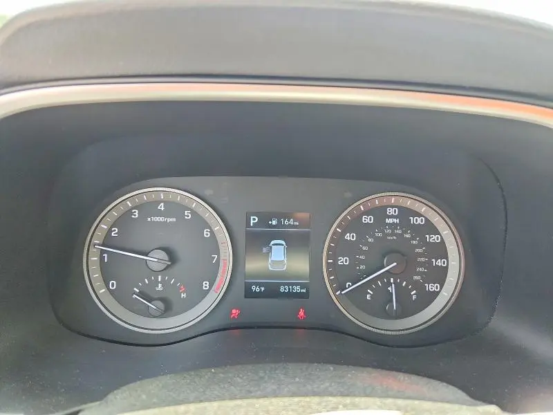 2021 HYUNDAI TUCSON SE  