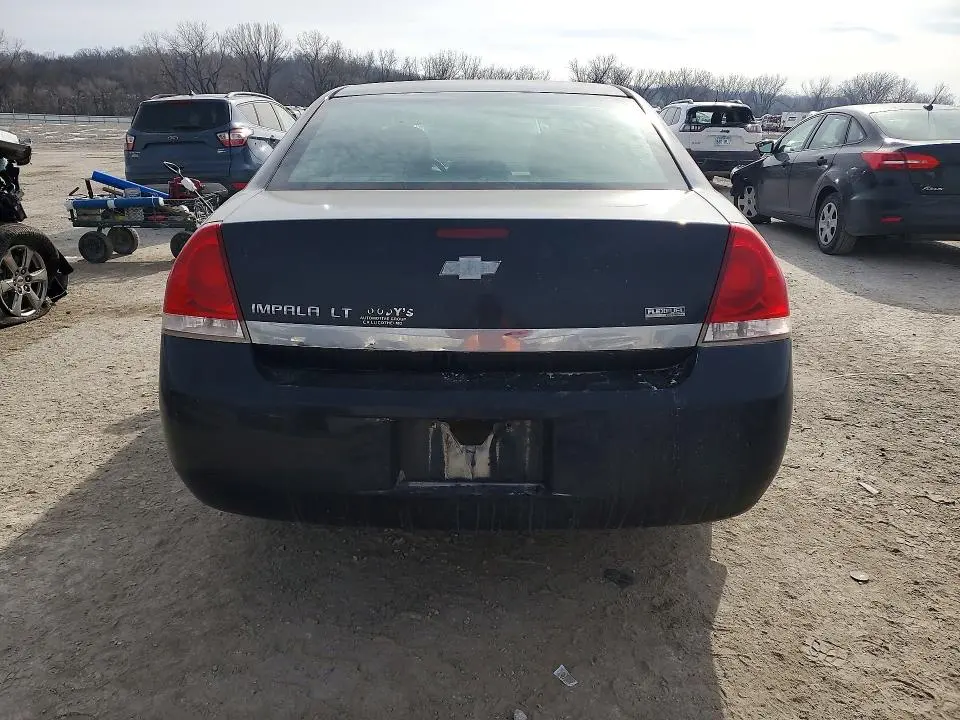 2010 CHEVROLET IMPALA LT  