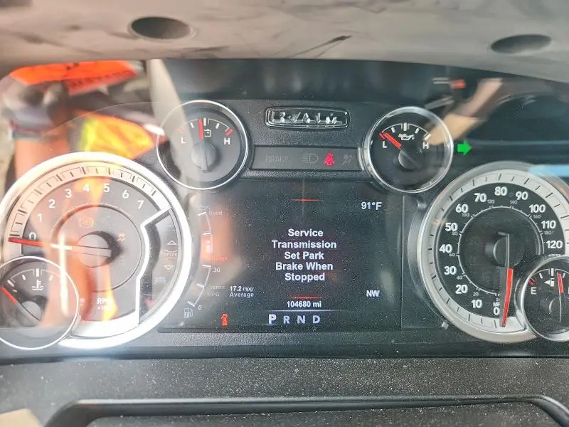 2017 RAM 1500 SLT  