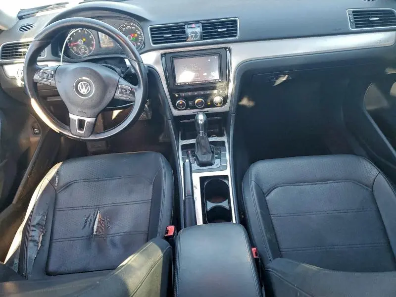 2012 VOLKSWAGEN PASSAT SE  