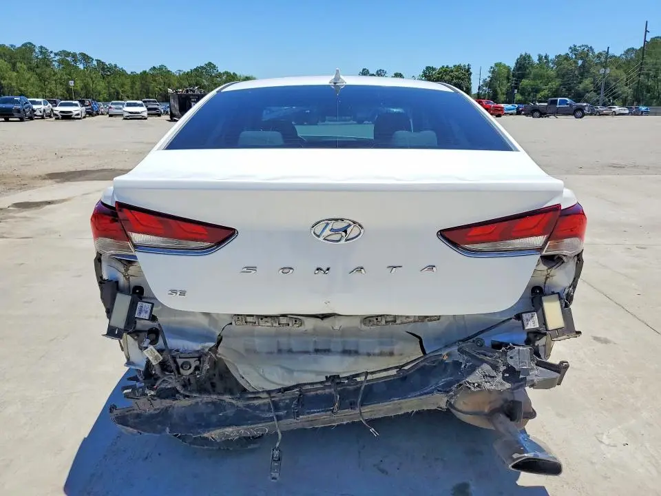 2019 HYUNDAI SONATA SE  