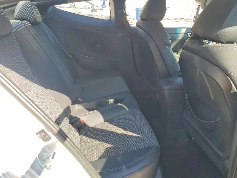 2013 HYUNDAI VELOSTER   