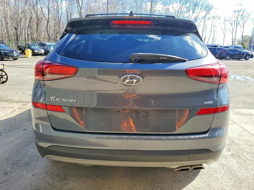 2021 HYUNDAI TUCSON SEL  