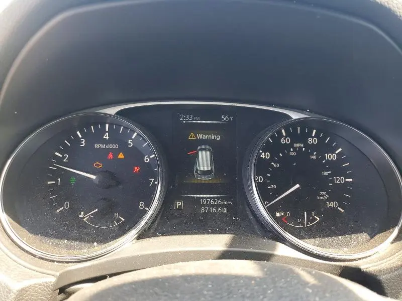 2014 NISSAN ROGUE SV  