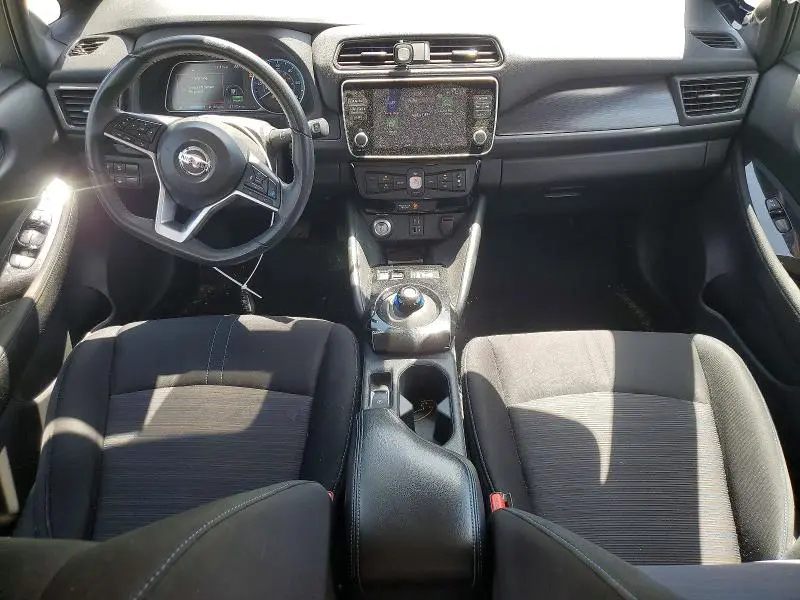 2020 NISSAN LEAF SV PLUS  