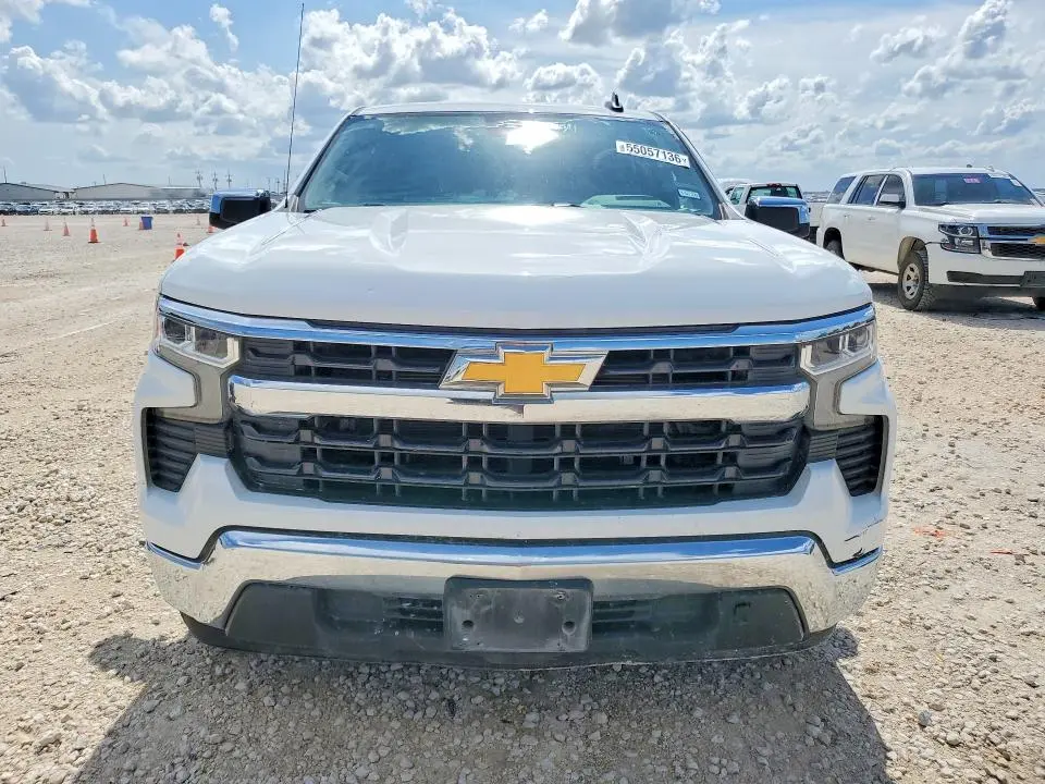 2023 CHEVROLET SILVERADO C1500 LT  