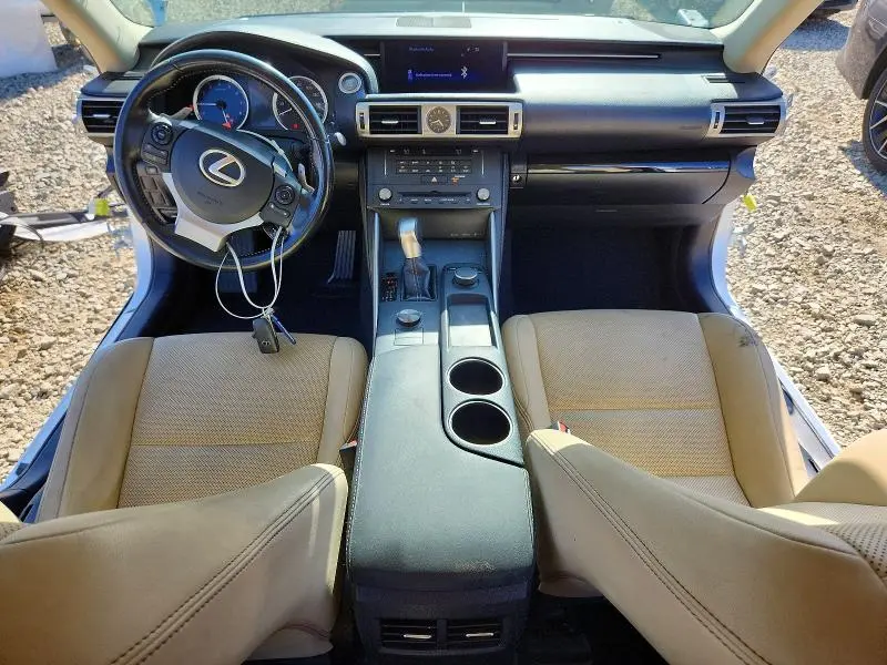 2016 LEXUS IS 200T  