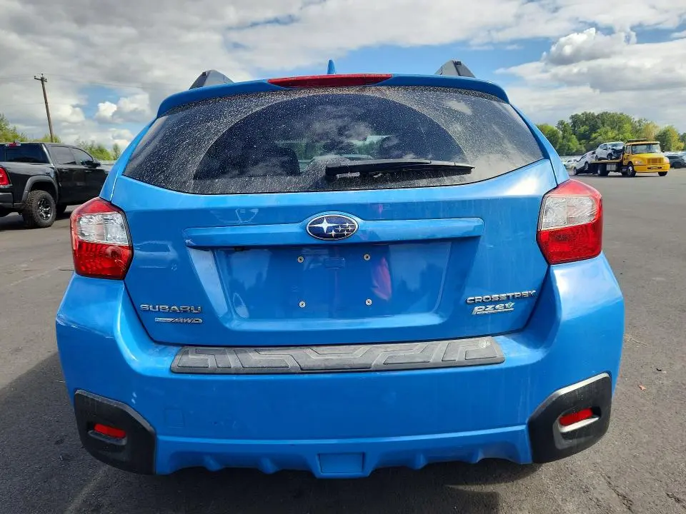 2016 SUBARU CROSSTREK LIMITED  