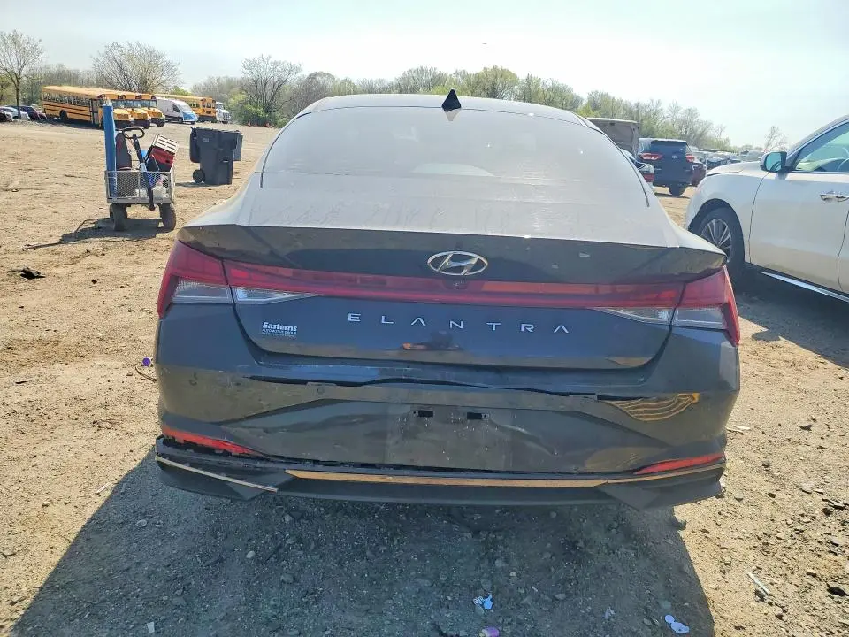 2023 HYUNDAI ELANTRA LIMITED  