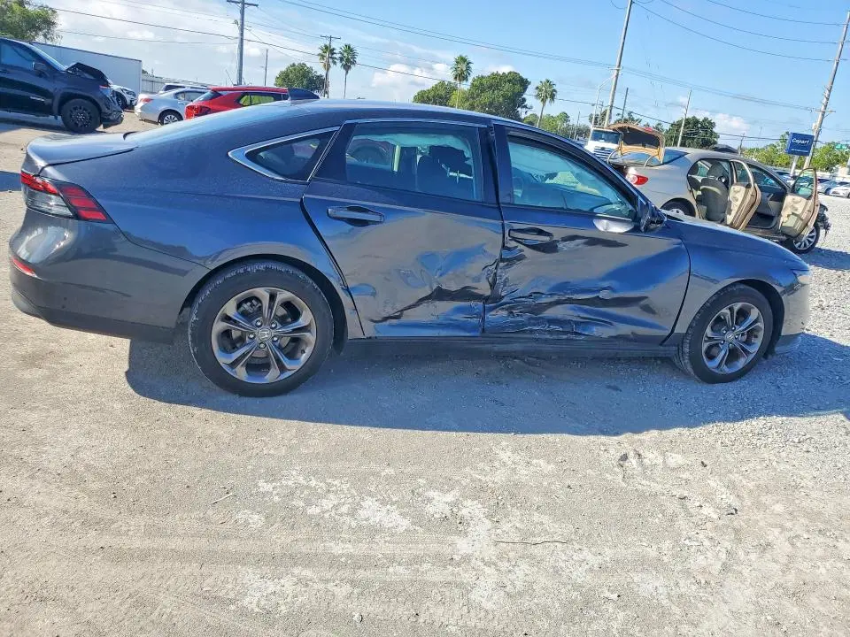 2023 HONDA ACCORD EX  