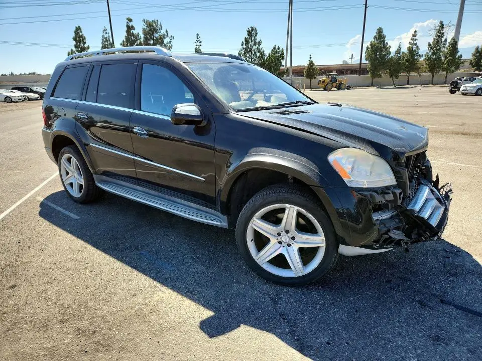 2010 MERCEDES-BENZ GL 550 4MATIC  